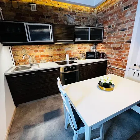 Klimatyczny I Cichy Mokotow * Varsó